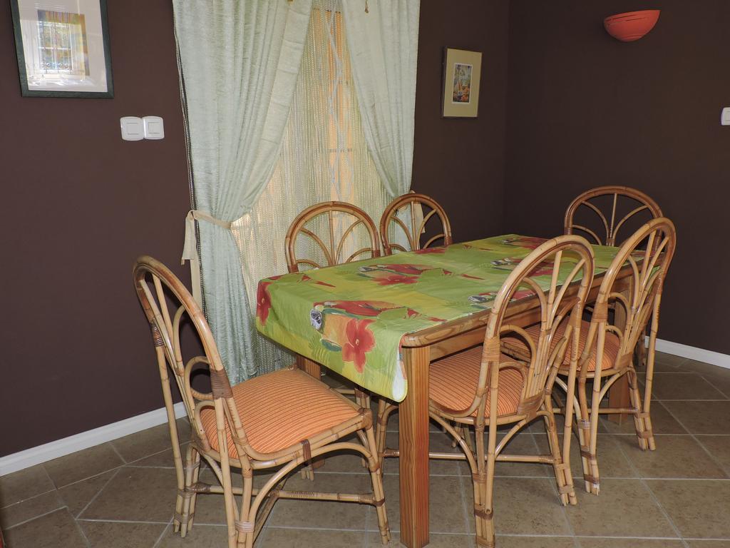Villa Hibiscus Блу Бей Екстериор снимка